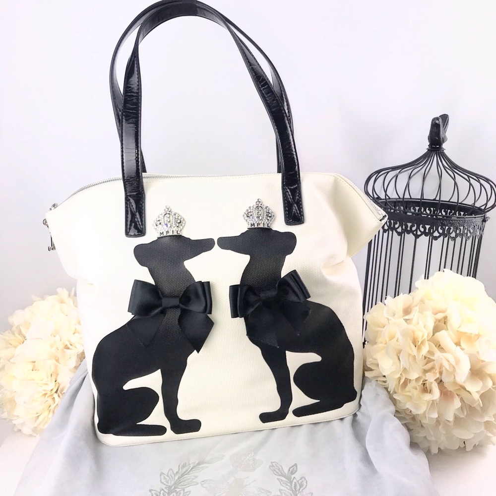 Brighton “My Flat in London” purse
